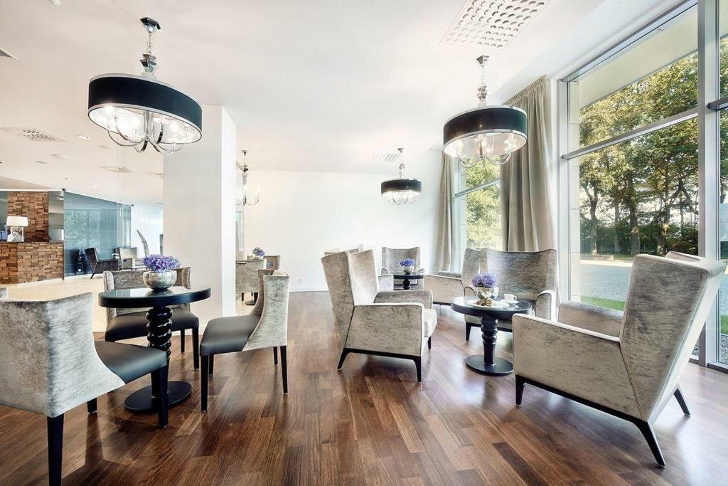 Prywatny Apartament W Hotelu Diune コウォブジェク エクステリア 写真